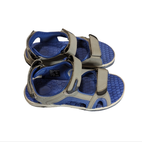 Boys Eddie Bauer sandals - Picture 2 of 8